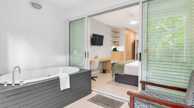 Cairns Beach Studio Beach Club