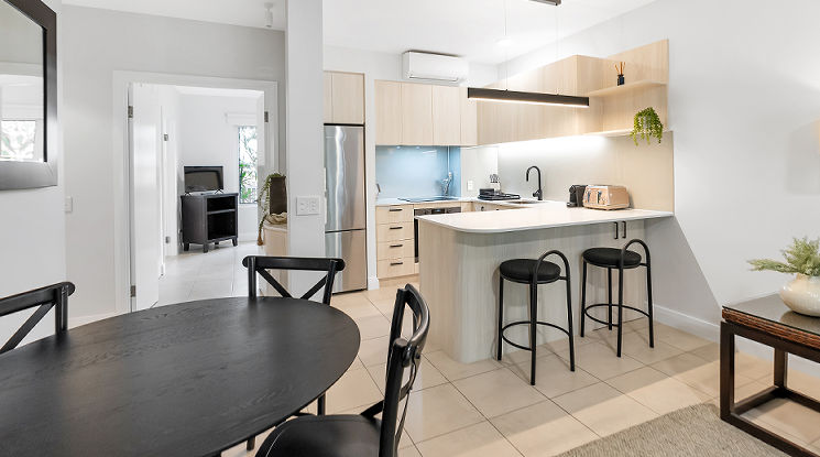 Cairns Beach Apartments
