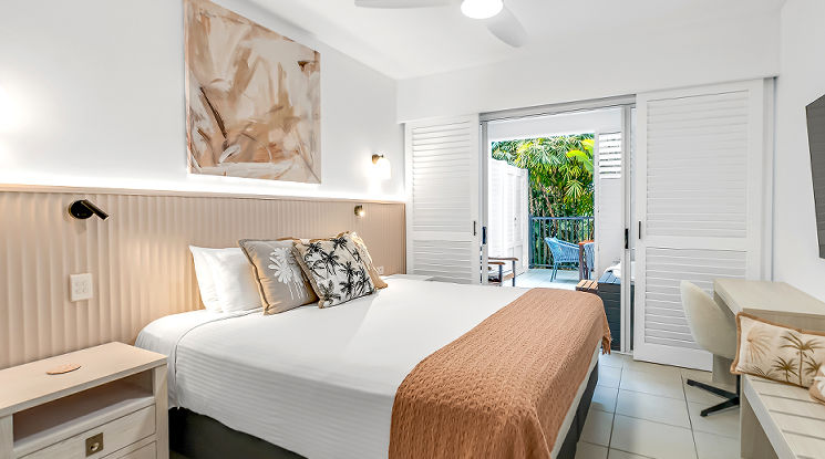 Cairns Beach Studio Beach Club