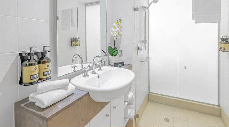 Cairns Beach Apartments
