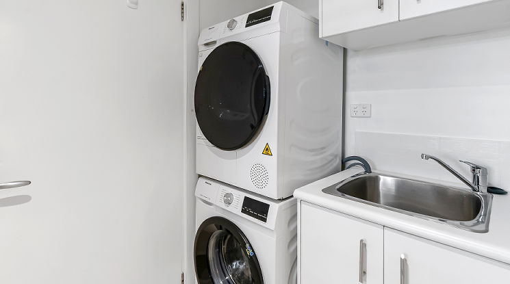 Cairns Beach Apartments
