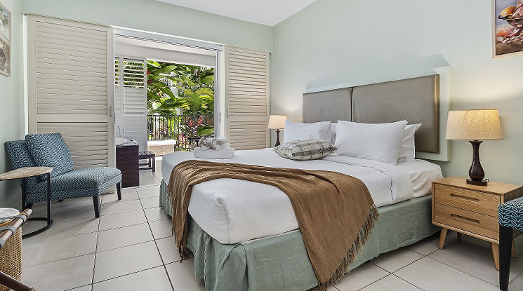 Cairns Beach Studio Beach Club