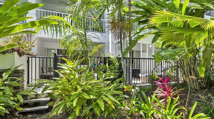 Cairns Beach Studio Beach Club