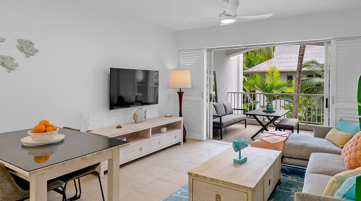Cairns Beach Studio Beach Club