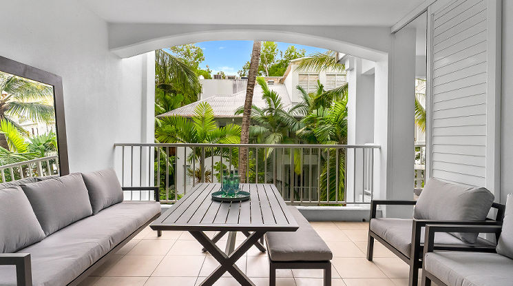 Cairns Beach Studio Beach Club